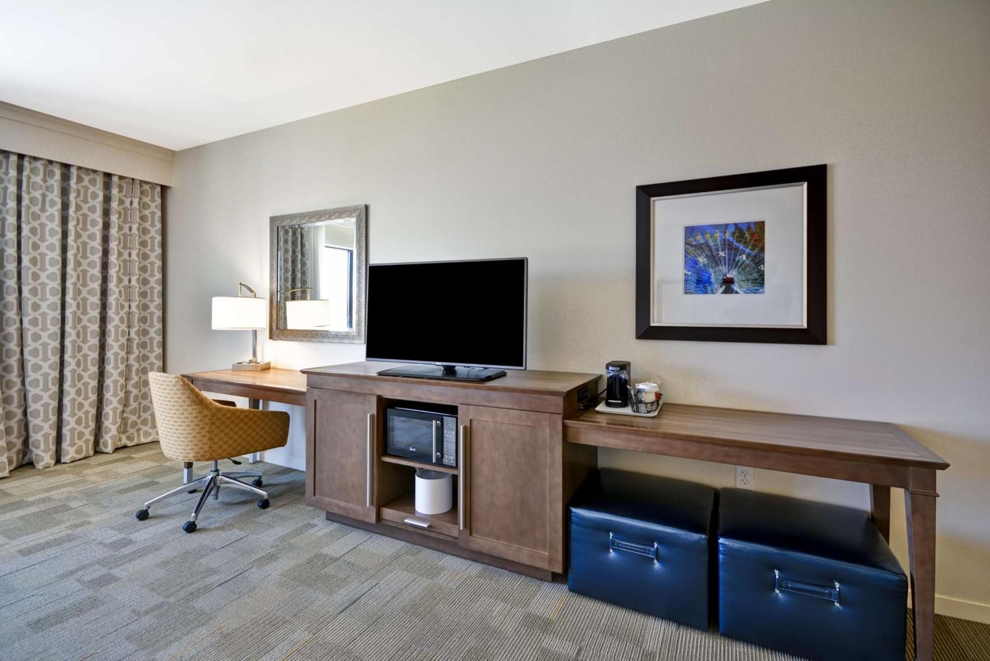 Hampton Inn & Suites Dallas/Plano-East מראה חיצוני תמונה