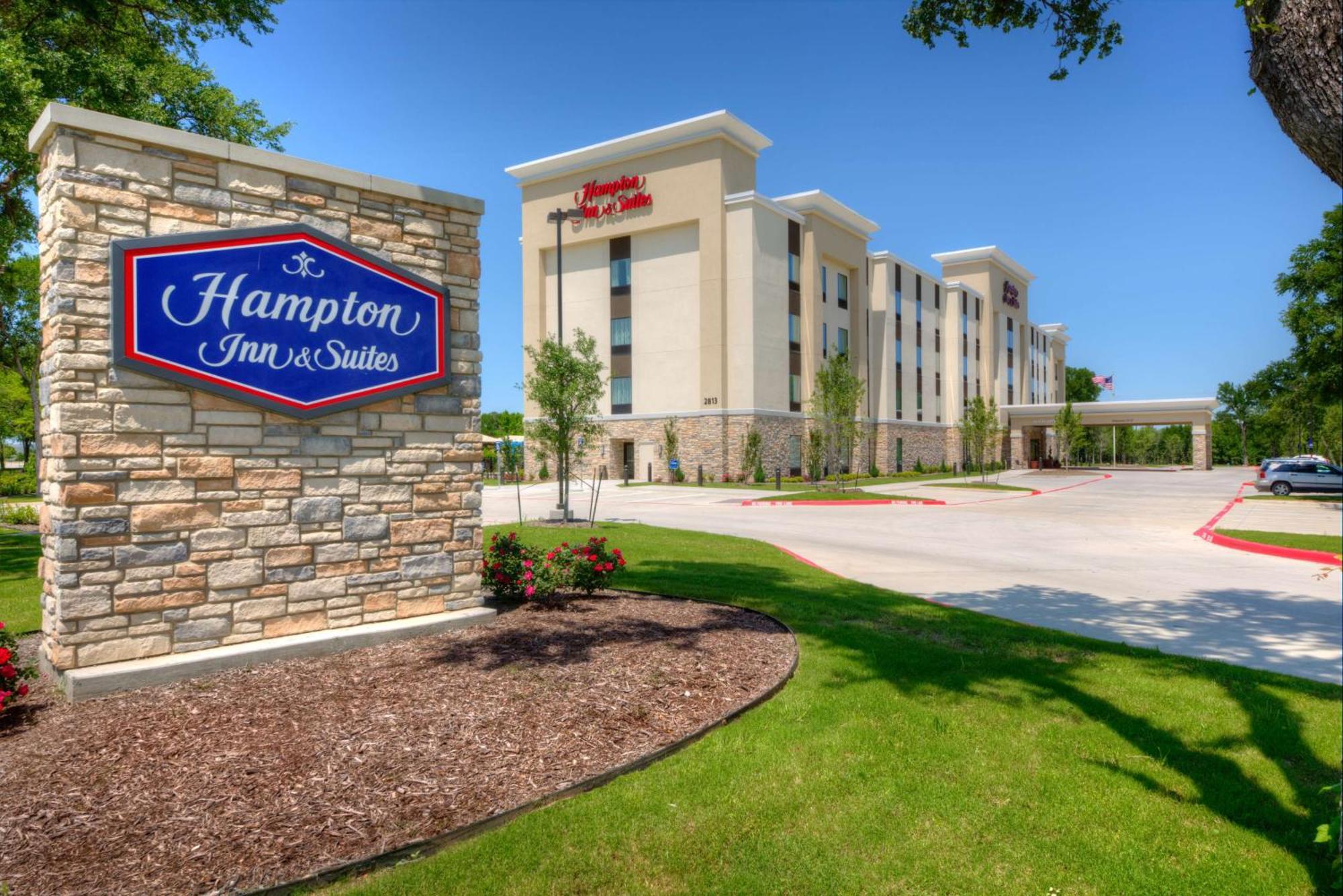 Hampton Inn & Suites Dallas/Plano-East מראה חיצוני תמונה