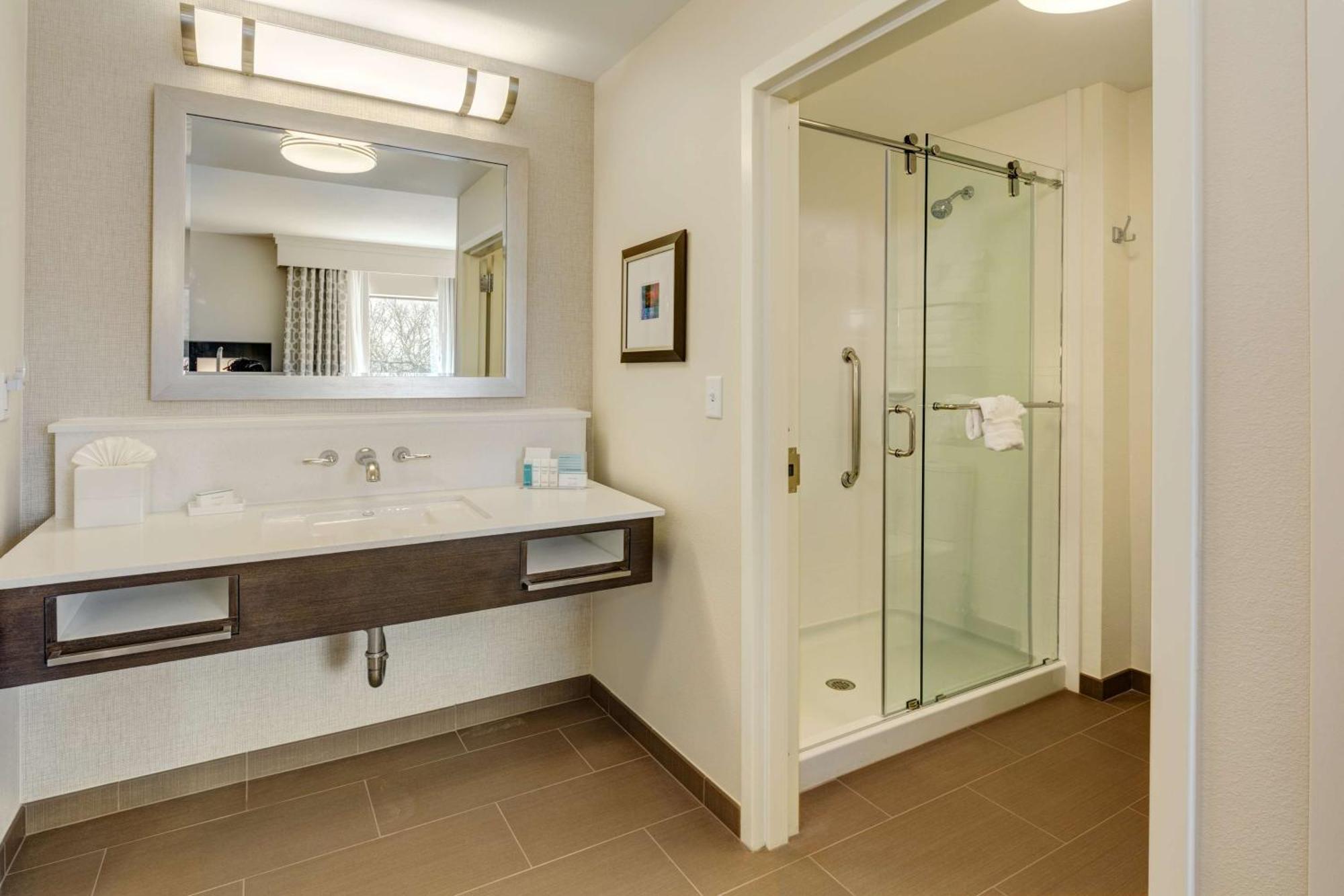 Hampton Inn & Suites Dallas/Plano-East מראה חיצוני תמונה