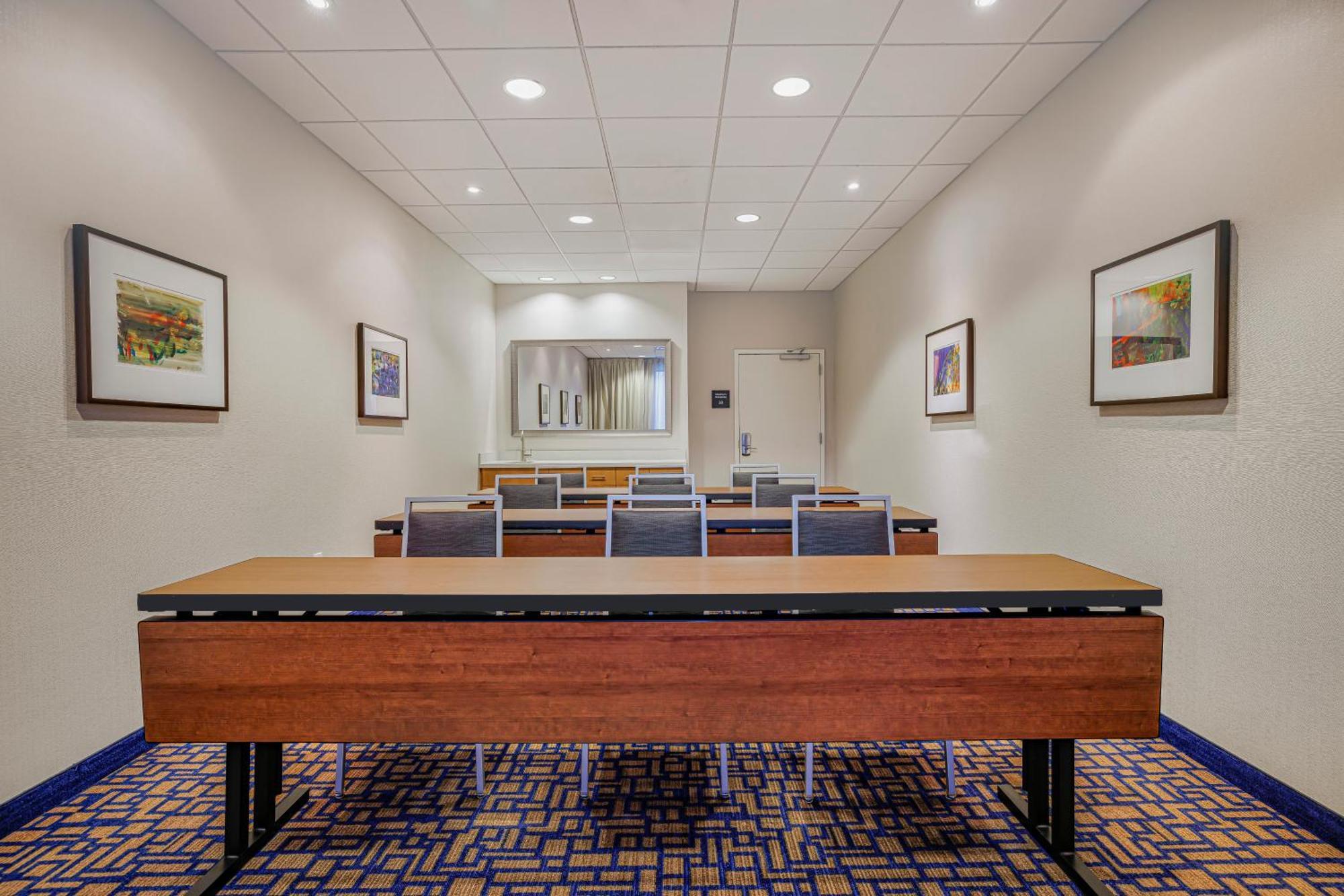Hampton Inn & Suites Dallas/Plano-East מראה חיצוני תמונה