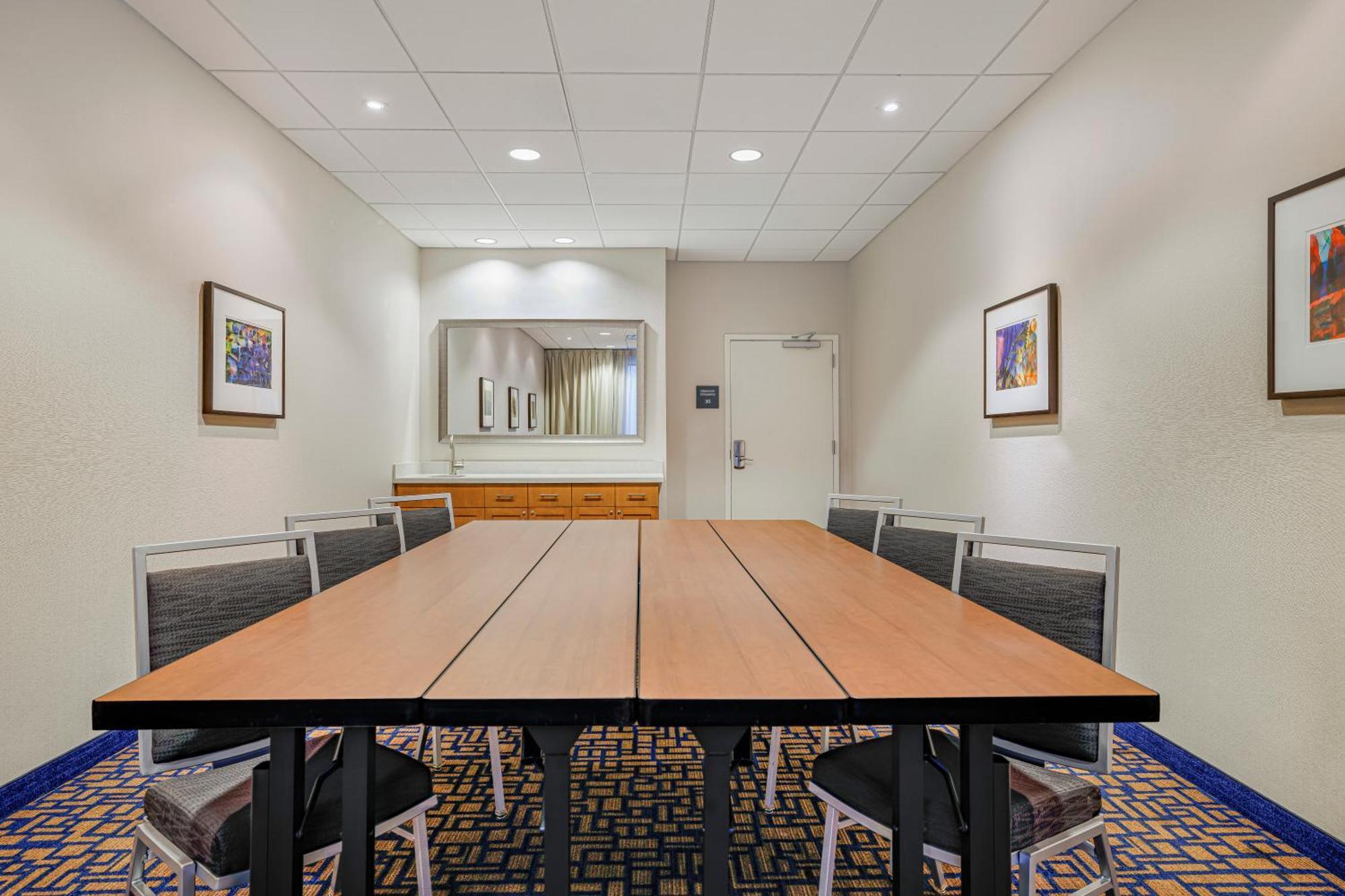Hampton Inn & Suites Dallas/Plano-East מראה חיצוני תמונה